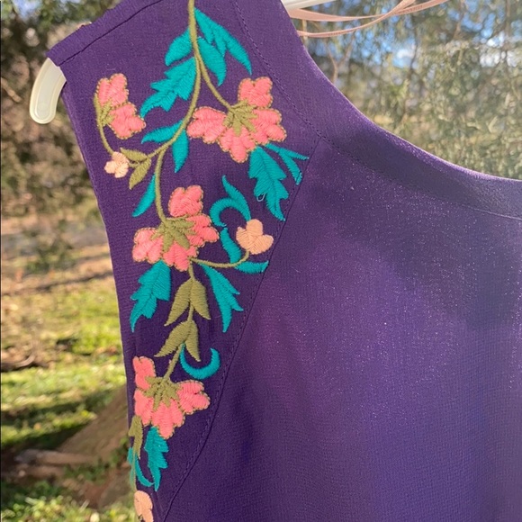 Beautiful Summer mini dress - Picture 5 of 7